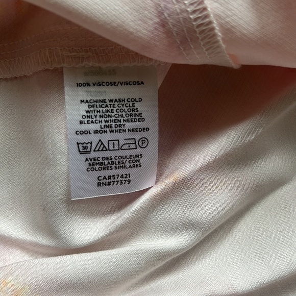 SALE!! NWT Ann Taylor Crop Top - Picture 5 of 6